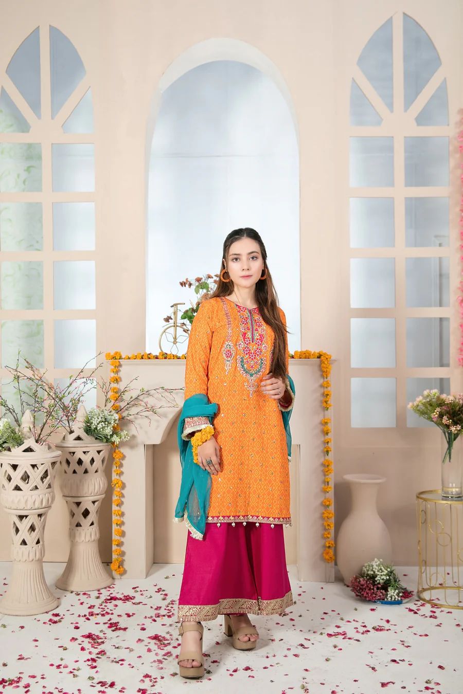 Dweep Sara Kids Indian Pakistani Kids Wear 4 - 14years Lawn Embroidered Shirt, Cotton Printed Palazzo, Exclusive Fancy Dupatta, Full Sleeves Suit Set - DWEEP SARA