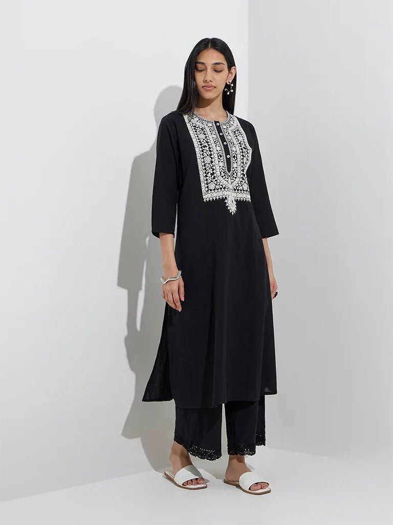 Elegant Black Embroidered Kurta - DWEEP SARA
