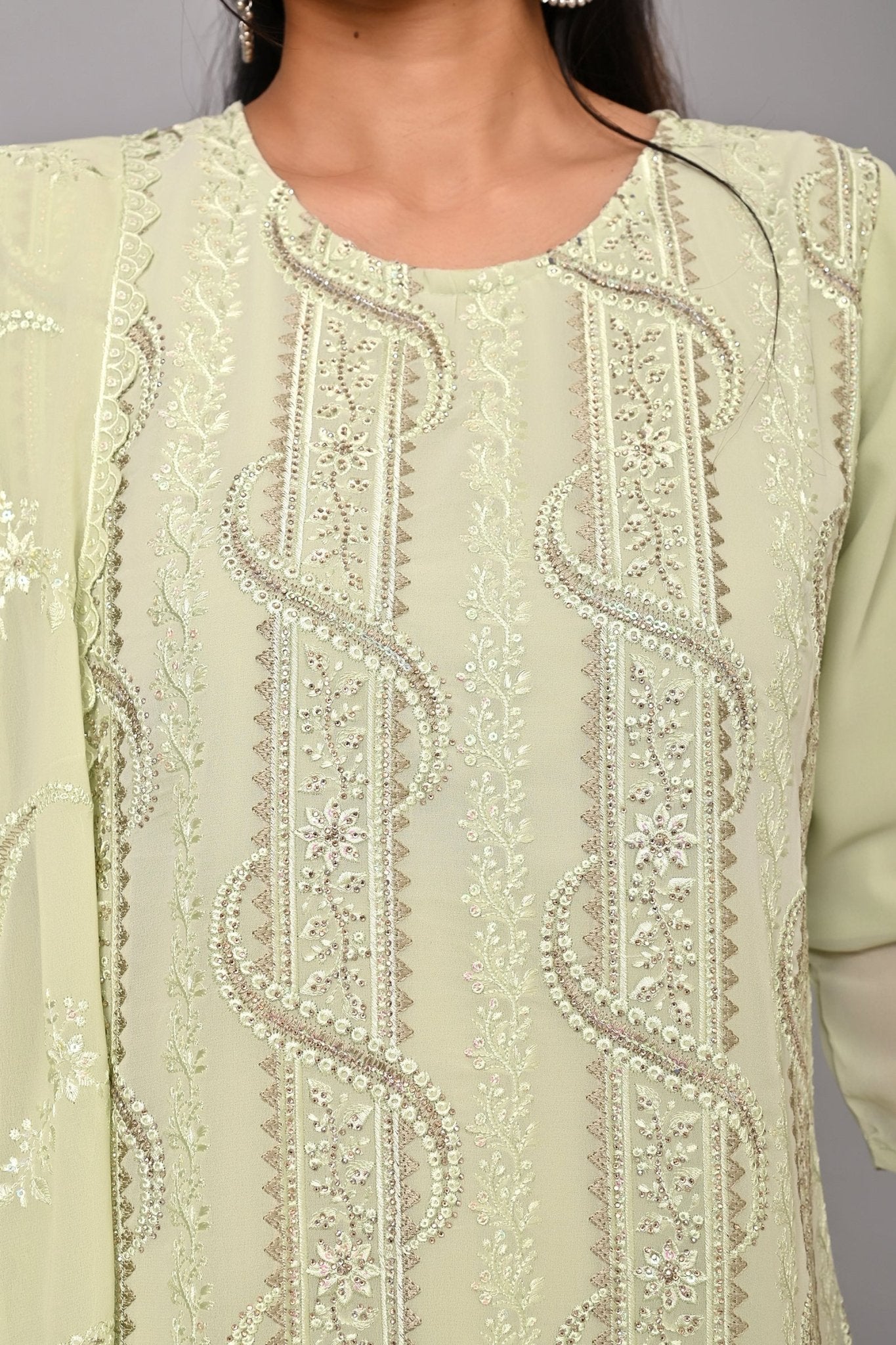 Elegant Green Thread Work Georgette Suit Set - DWEEP SARA