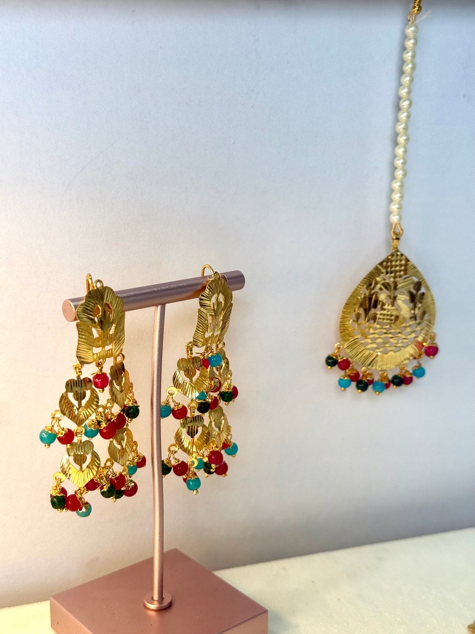 Jadau multicolor pipple patti tikka x set/lightweight multicolor tikka set/jadau tikka set /jadau jewelry set - DWEEP SARA