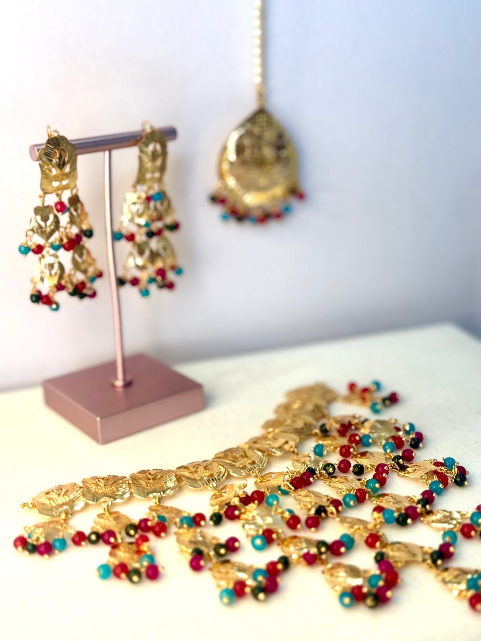 Jadau multicolor pipple patti tikka x set/lightweight multicolor tikka set/jadau tikka set /jadau jewelry set - DWEEP SARA