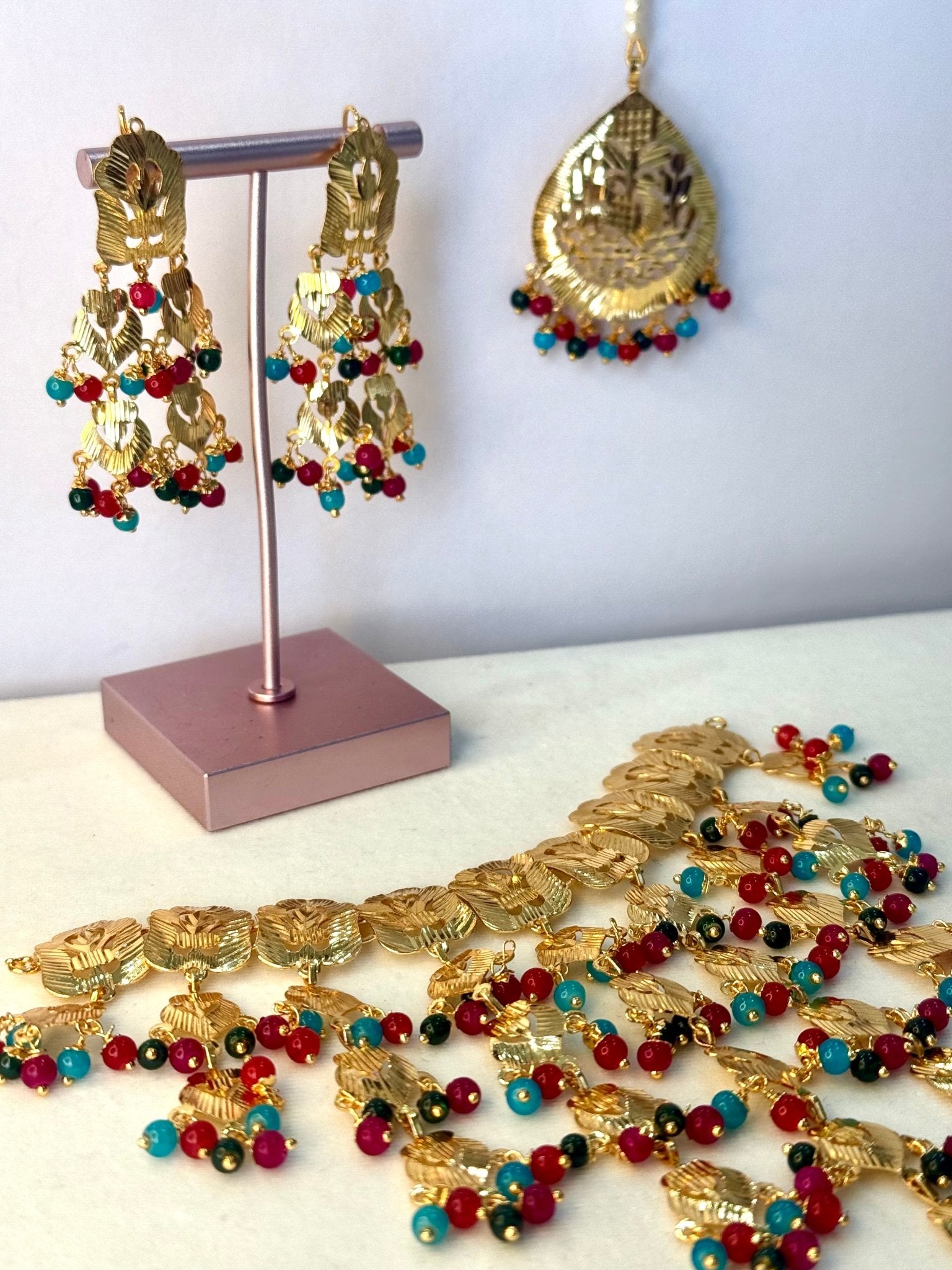 Jadau multicolor pipple patti tikka x set/lightweight multicolor tikka set/jadau tikka set /jadau jewelry set - DWEEP SARA