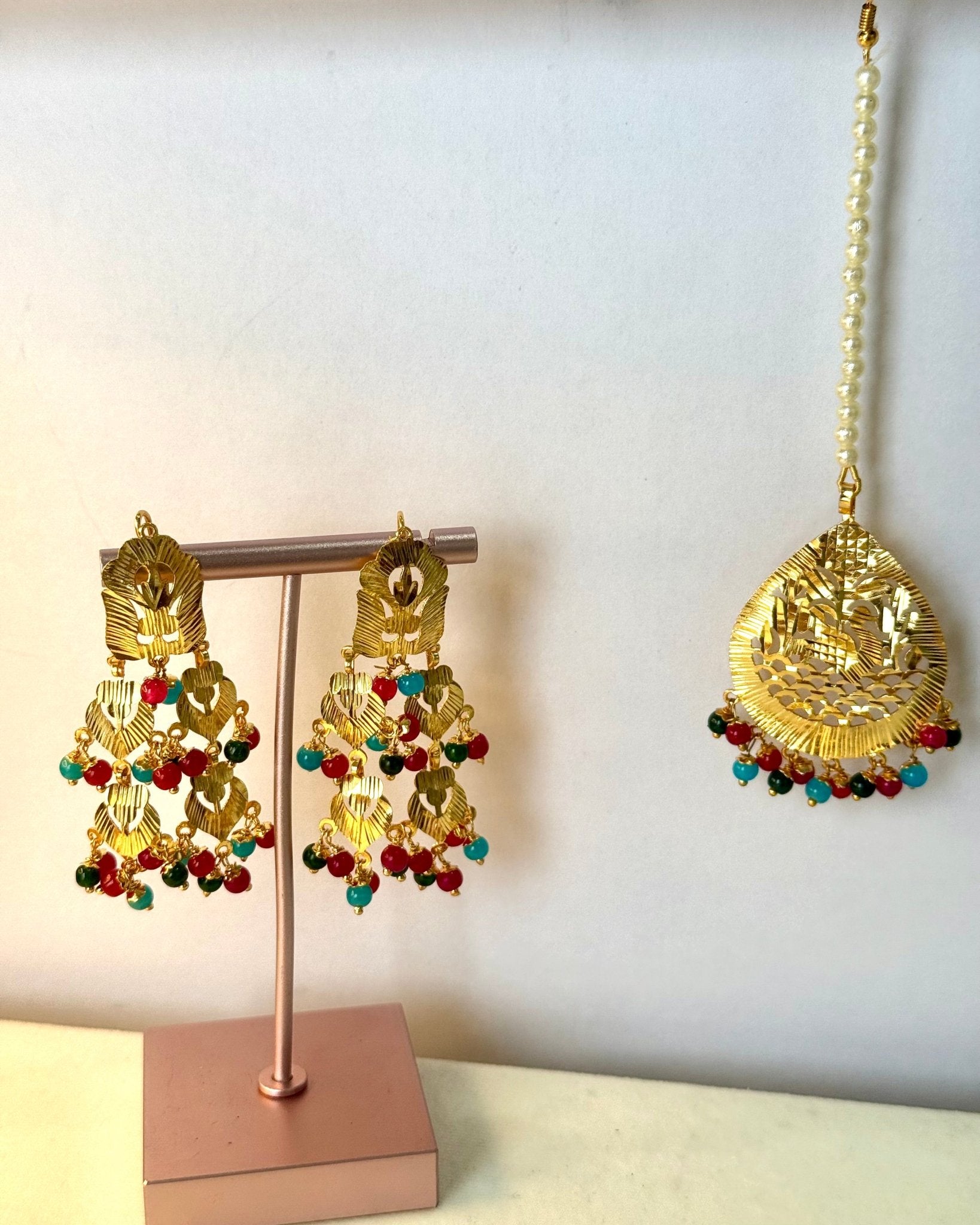 Jadau multicolor pipple patti tikka x set/lightweight multicolor tikka set/jadau tikka set /jadau jewelry set - DWEEP SARA