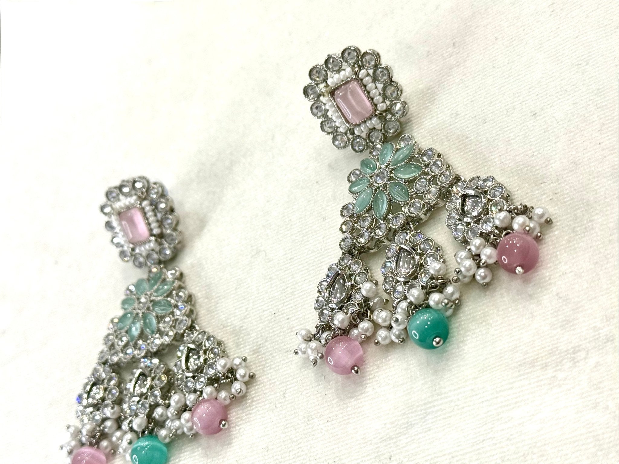 Multi - stone Sapphires Crystal Kundan Jewelry - DWEEP SARA