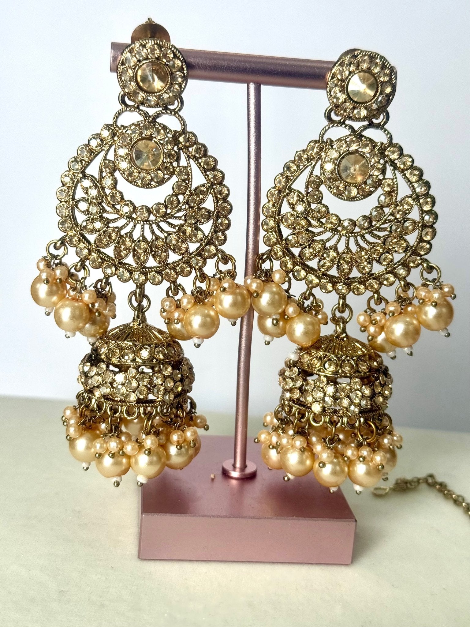Pearl Gold Kundan Earring Tikka Passa Jewelry Set - DWEEP SARA