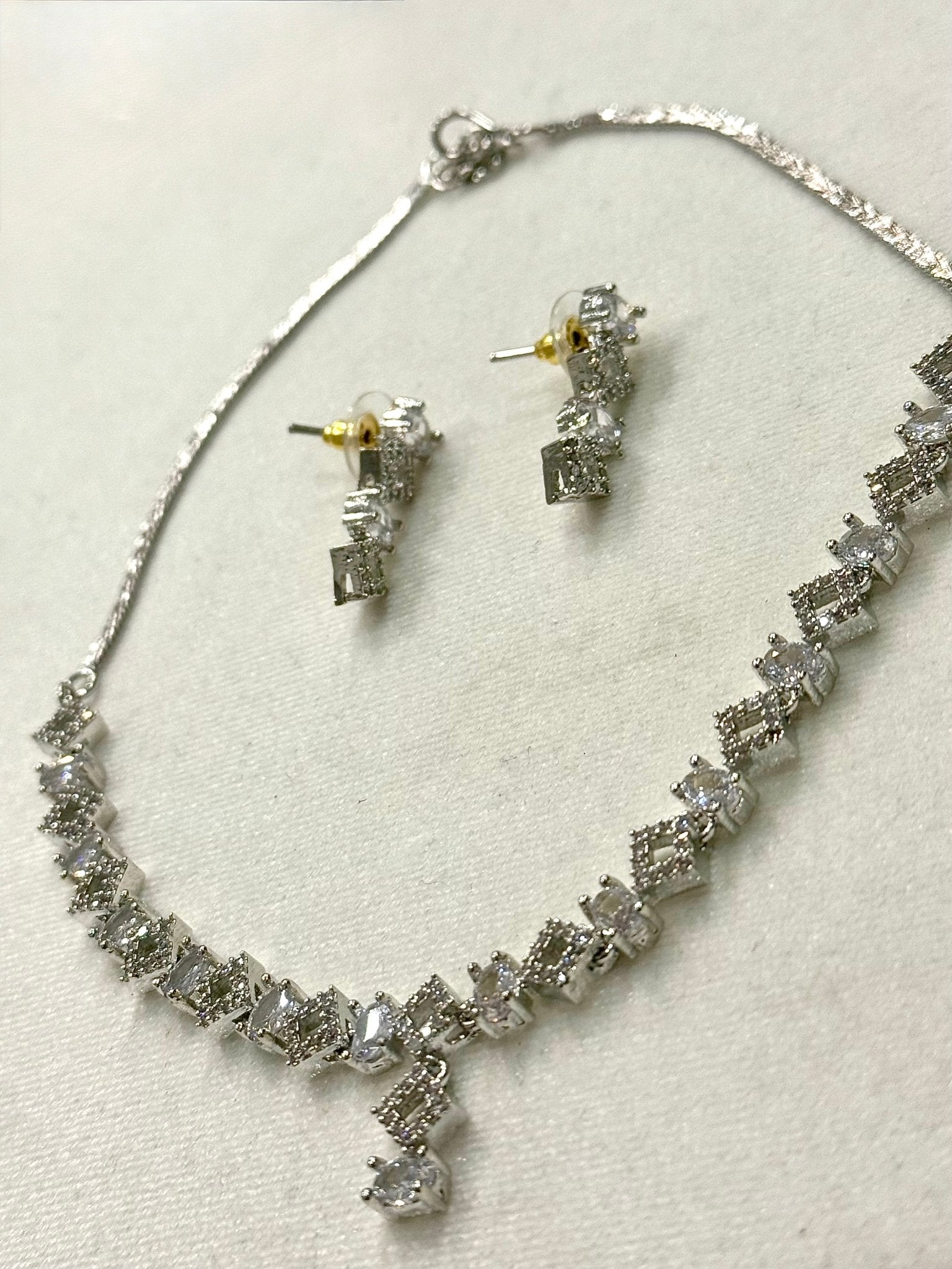 White AD Crystal Jewellery Set - DWEEP SARA