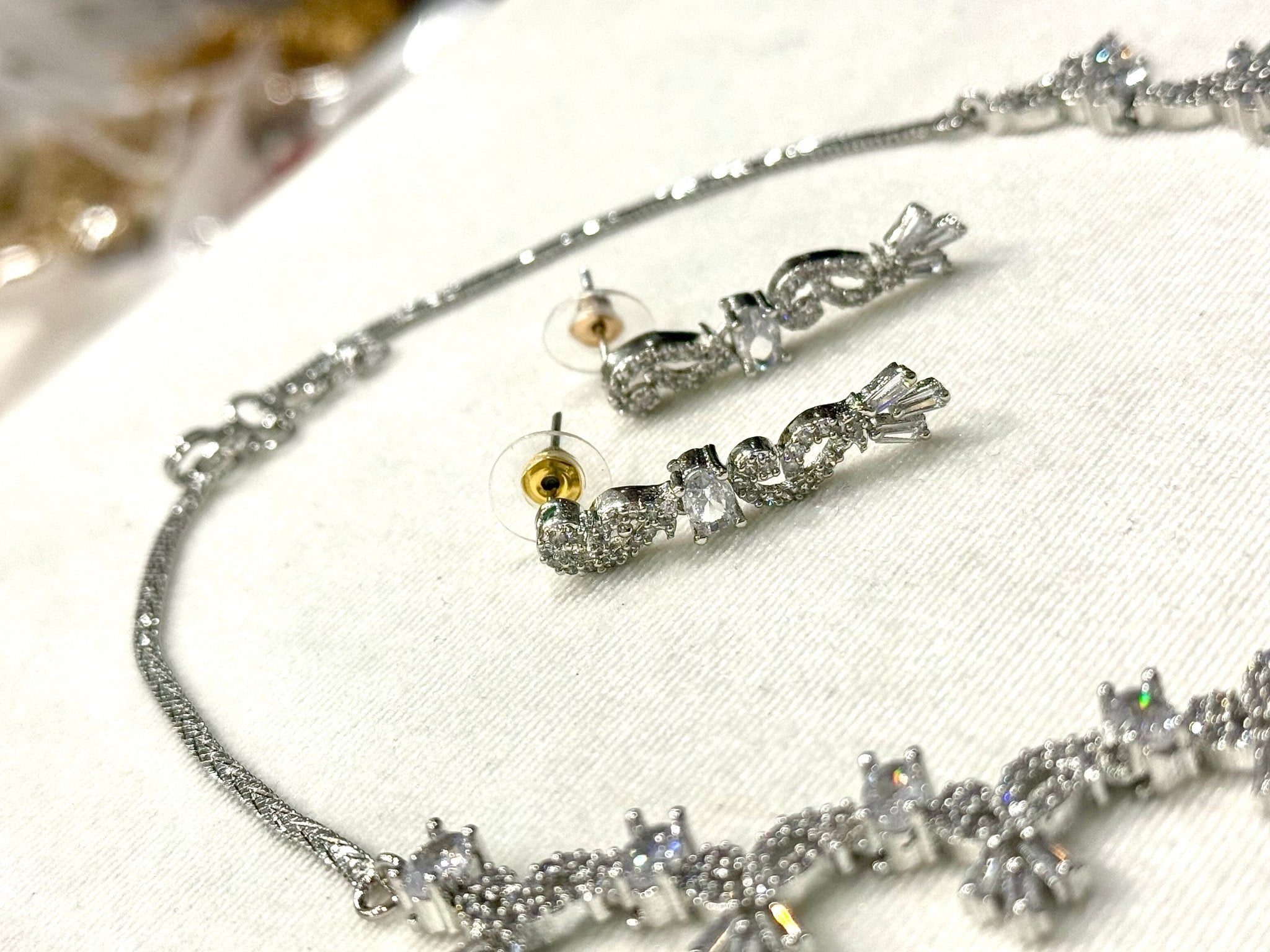 White AD Crystal Jewelry Set - DWEEP SARA