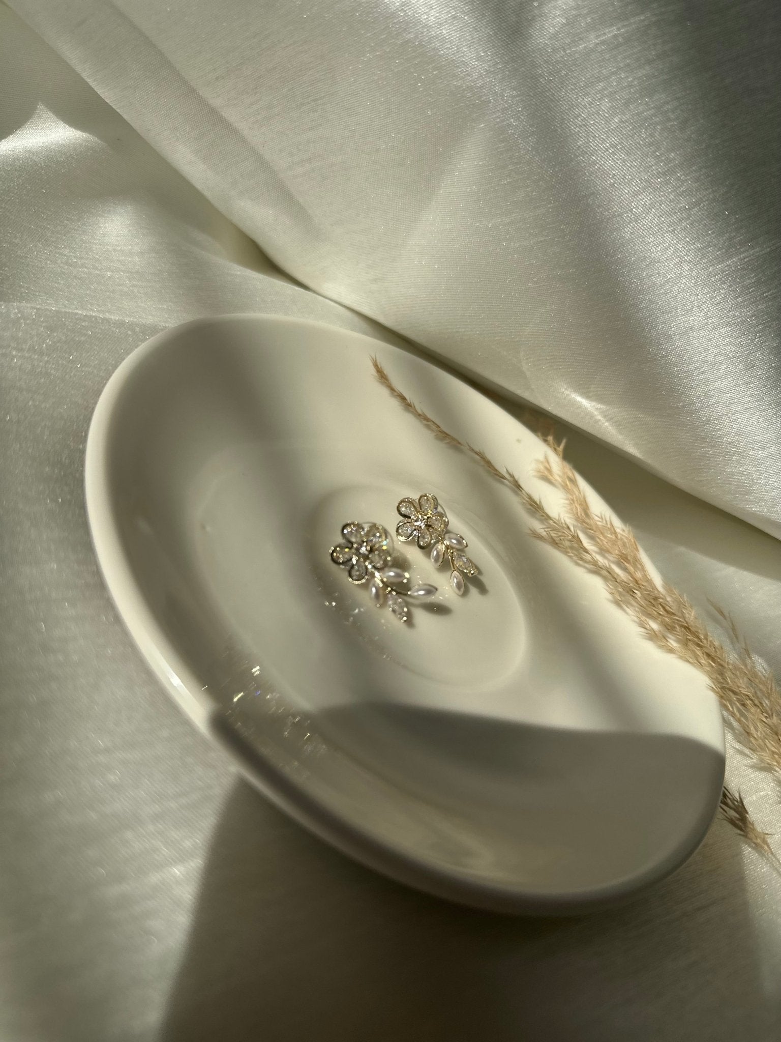 White Pearl Flower Stud Earrings - DWEEP SARA